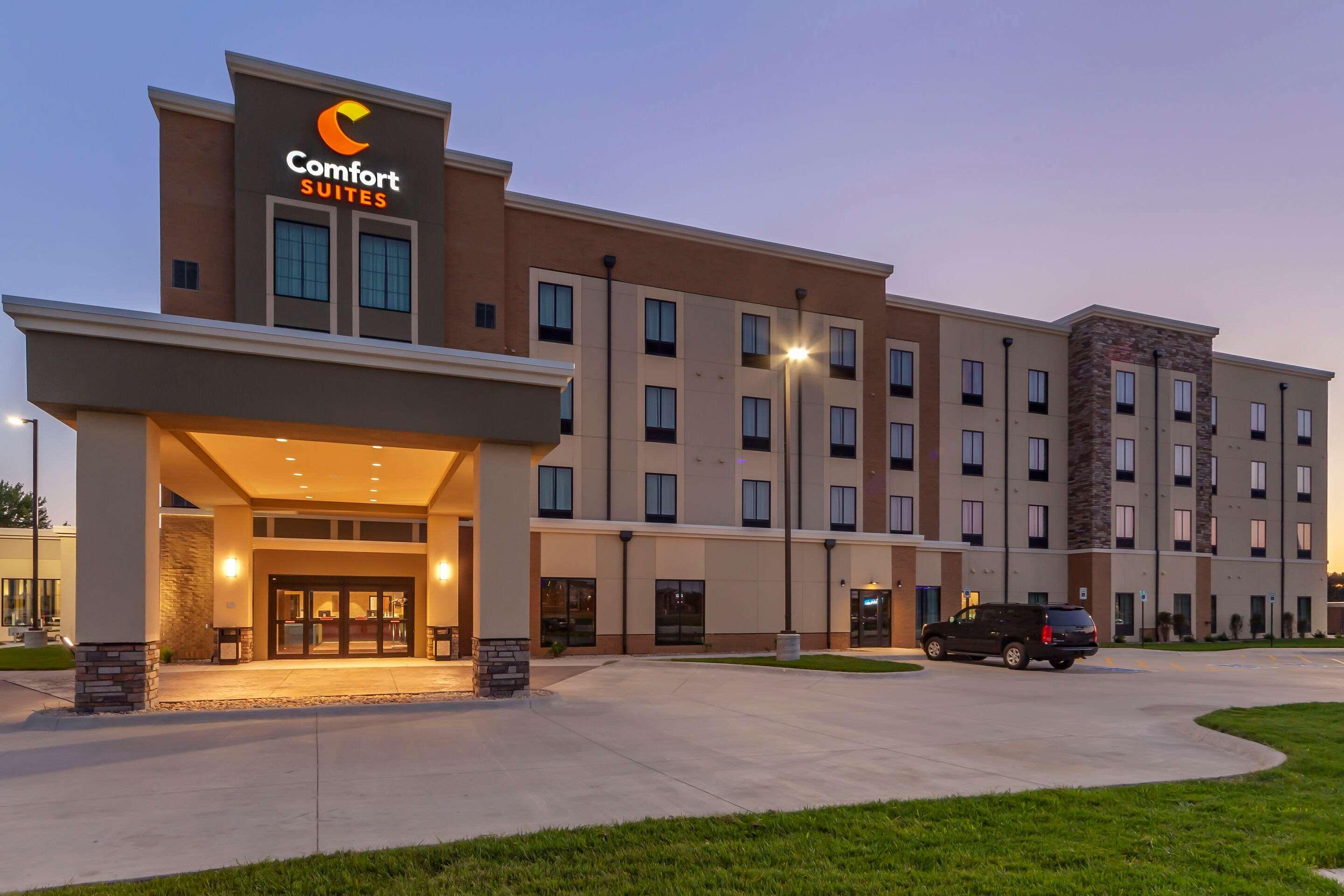 Comfort Suites グランドアイランド エクステリア 写真