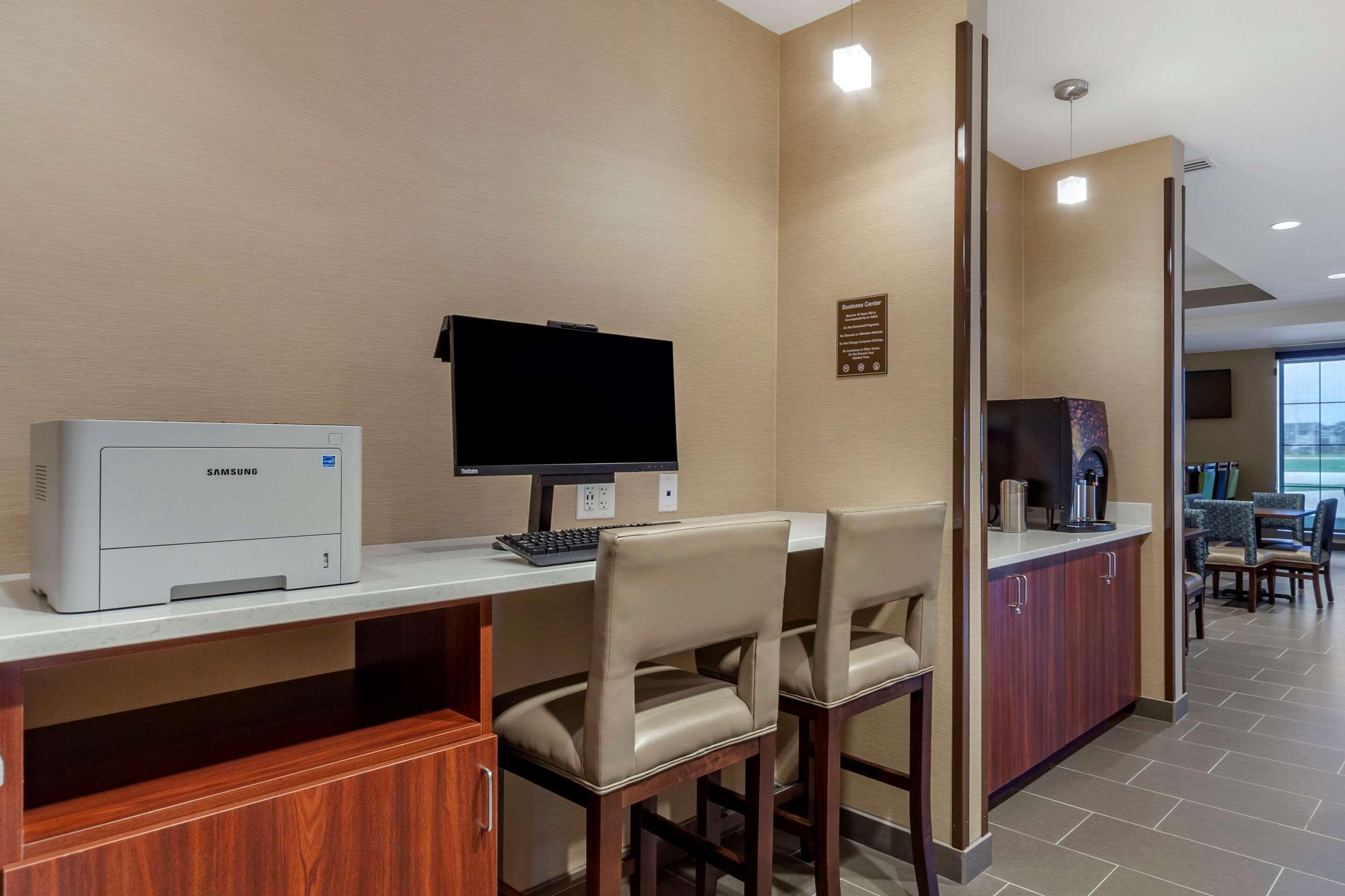Comfort Suites グランドアイランド エクステリア 写真
